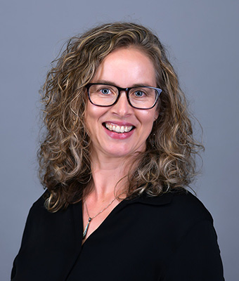 Photo of Dr. Anne Heath