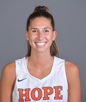 Photo of Olivia Voskuil