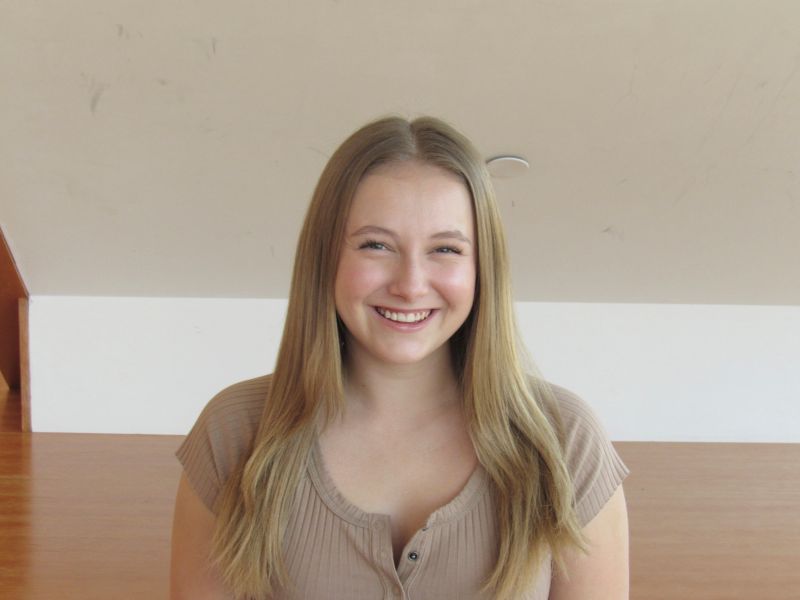 Portrait of Jacqueline Schatz